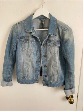 Tattoo Jeans Denim Y2K Trucker Jacket Women’s Size Small Casual Fall School